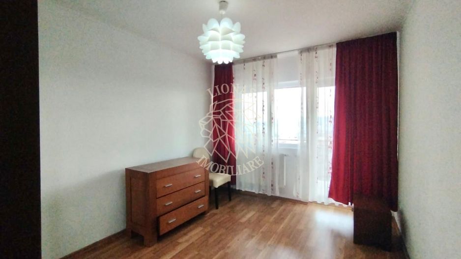 Apartament 3 camere-balcon 20 mp-lift-parcare-panoramic-Subcetate - Poză 2