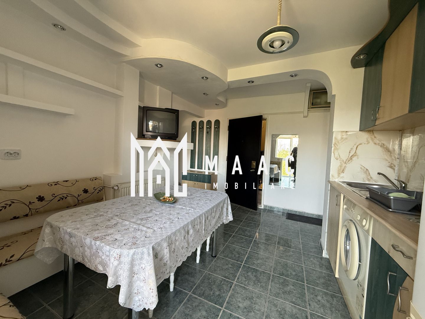Apartament 2 camere | Etaj 3 | Balcon | Vasile Aaron - Poză 3