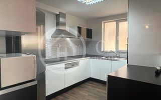 Apartament cu 3 camere de inchiriat in zona Rogerius Oradea - Poză 3