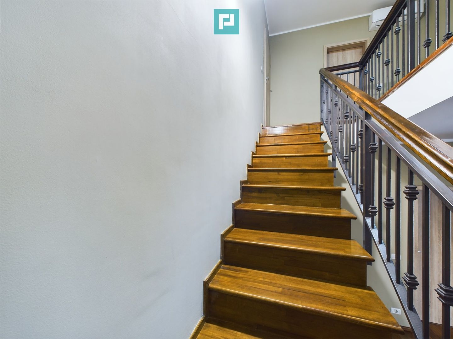 Casă modernă în Giroc, complet mobilată și utilată - Poză 26