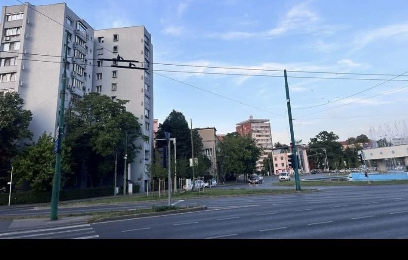 Inchiriez apartament cu 4 camere ultracentral, Punctele Cardulinale - Poză 10