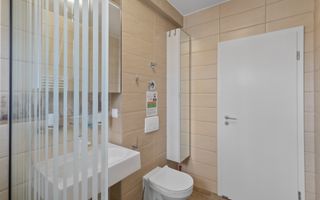 REZERVAT  Apartament 2.5 camere, 65 mp, parcare+boxa, preluare regim hotelier - Poză 12