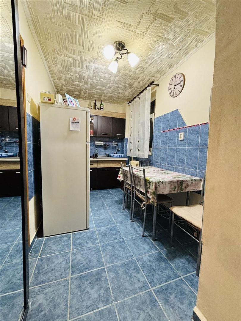 Apartament cu 2 camere decomandat zona Rogerius. - Poză 2