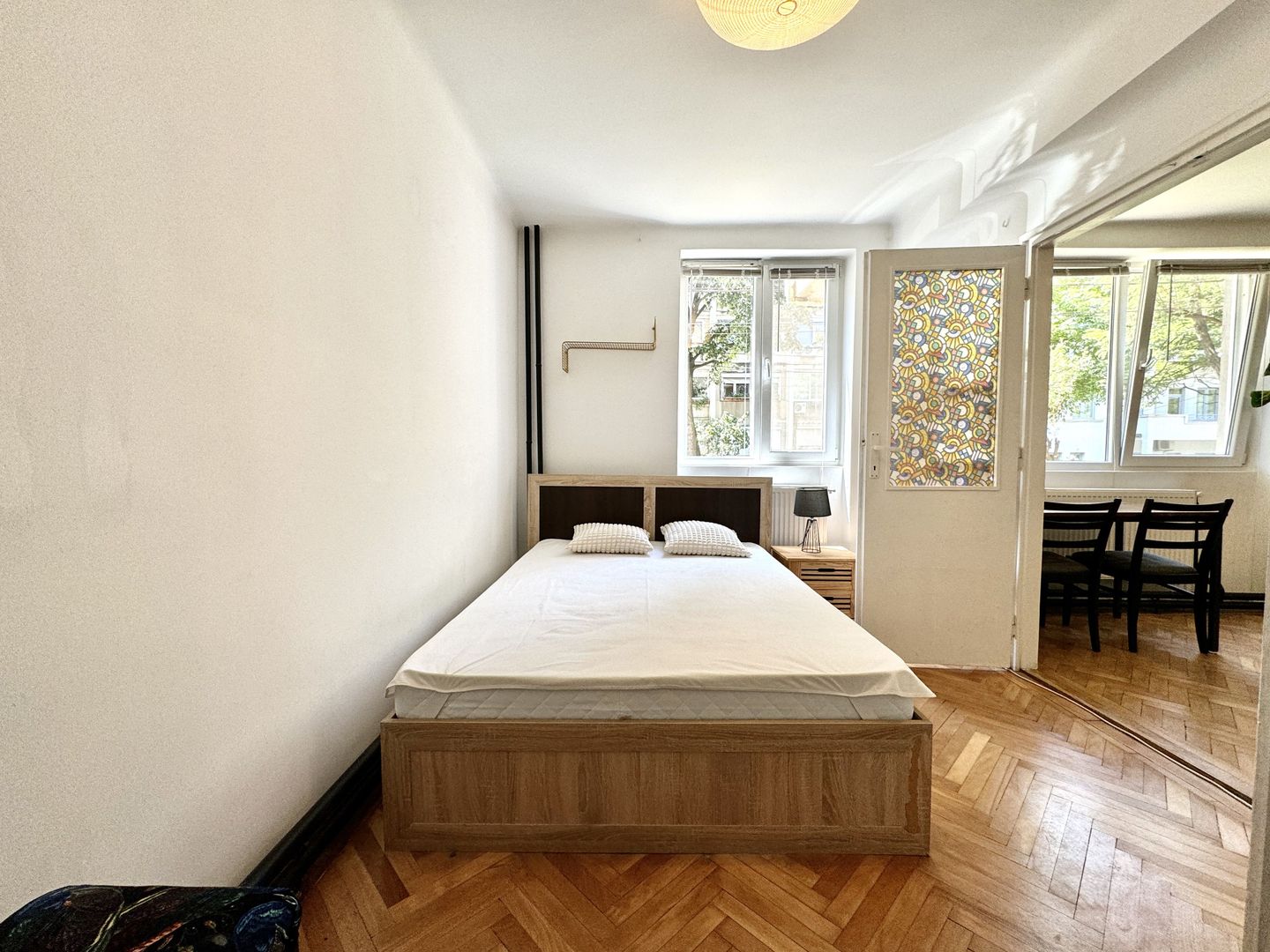 Apartament 2 camere, primitor, cu garaj, in zona Centrala-Universitate - Poză 9