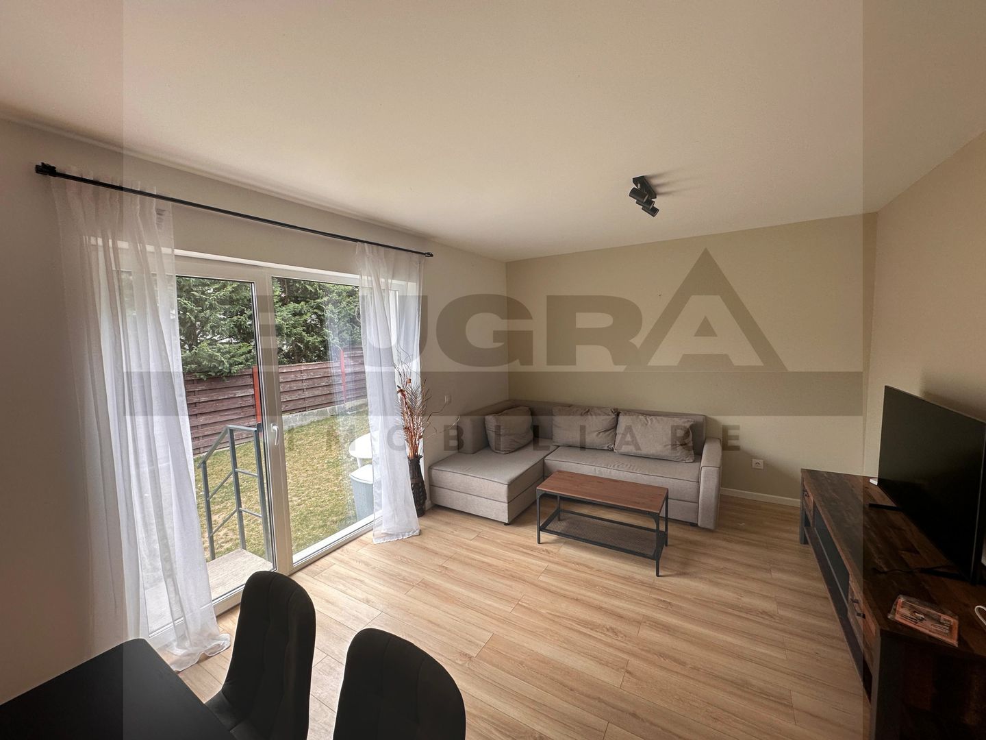 Apartament 2 camere,  gradina 100 mp, parcare,  pet-friendly, zona TCI - Poză 1
