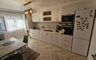 Casă tip duplex cu 4 camere, complet Mobilat, Selimbar - Poză 15