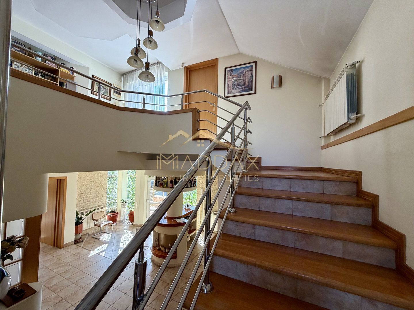 Vila cu 6 camere *485 mpc // *1.670mp teren* // 8 locuri parcare // Sisești - Poză 25