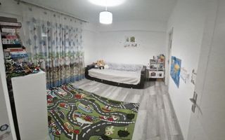 Apartament 3 camere - rond Păcurari - Poză 3