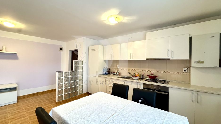 Apartament doua camere / Parcare / Zona Eroilor - Poză 2