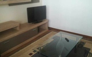 Apartament de închiriat în zonă ultracentrală, Iași - 450 euro/lună - Poză 1