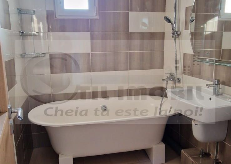 Apartament 4 camere, Podu Roș, 90 mp, mobilat și utilat, 155.000 € - Poză 7