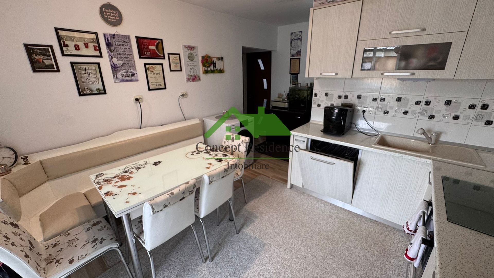 Apartament 2 camere decomandat de vânzare, Marasesti - Poză 3