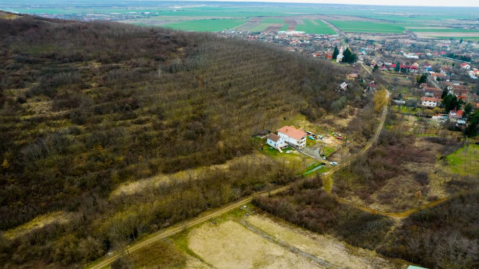 Teren intravilan Miniș - Poză 5