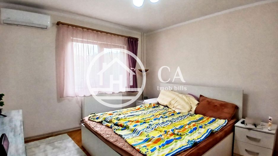 Apartament de vanzare cu 4 camere in Rogerius, Oradea - Poză 3