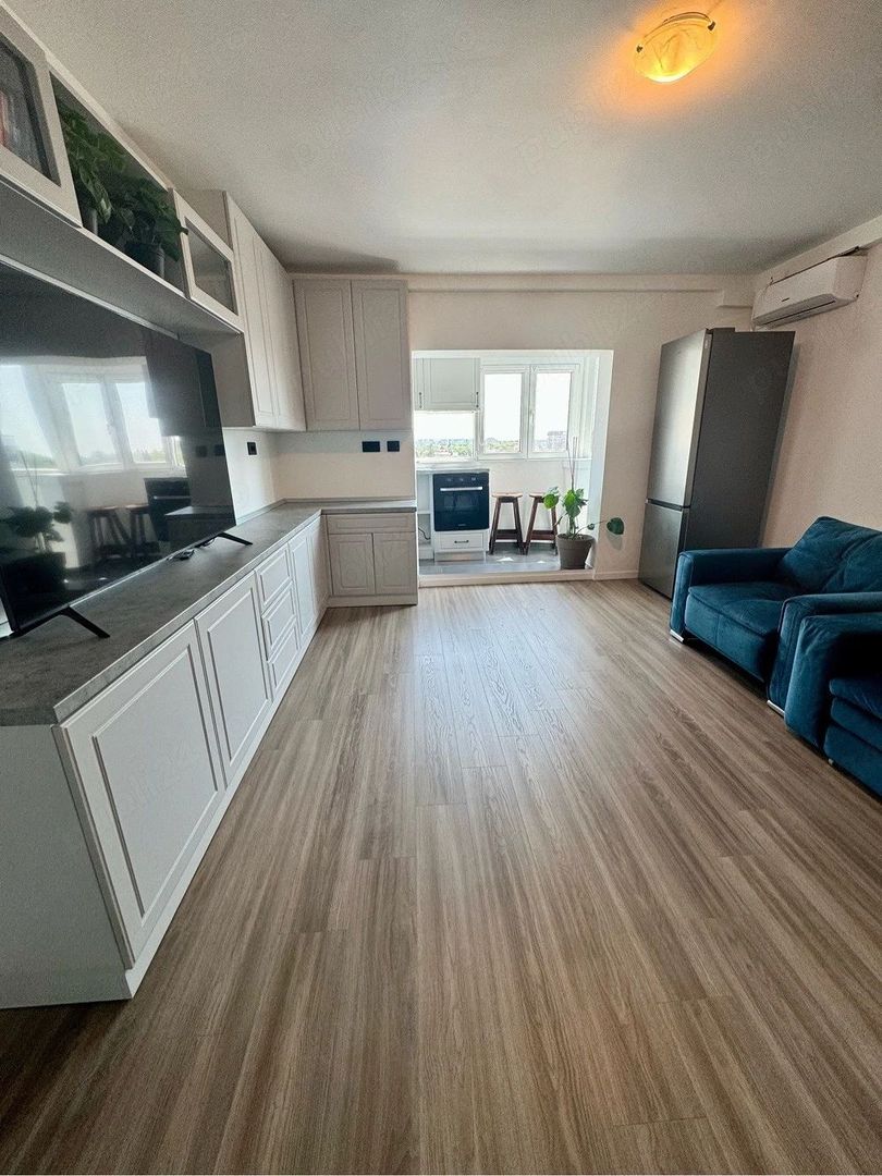 De închiriat 3 camere decomandat, etaj 8, ideal remote work - Poză 3