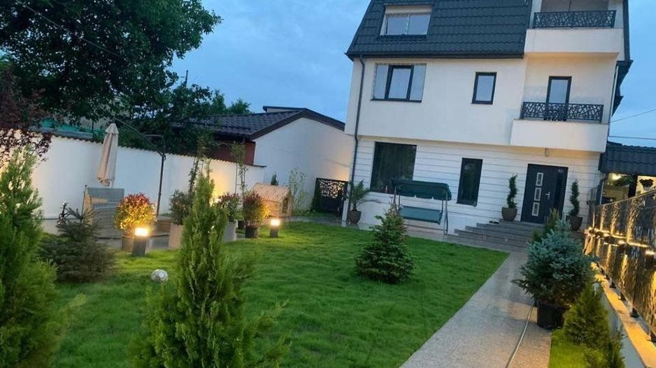 Vand bloc Bucurestii Noi,Sector 1,pretabil mega gradinita,azil,clinica ,birouri - Poză 3