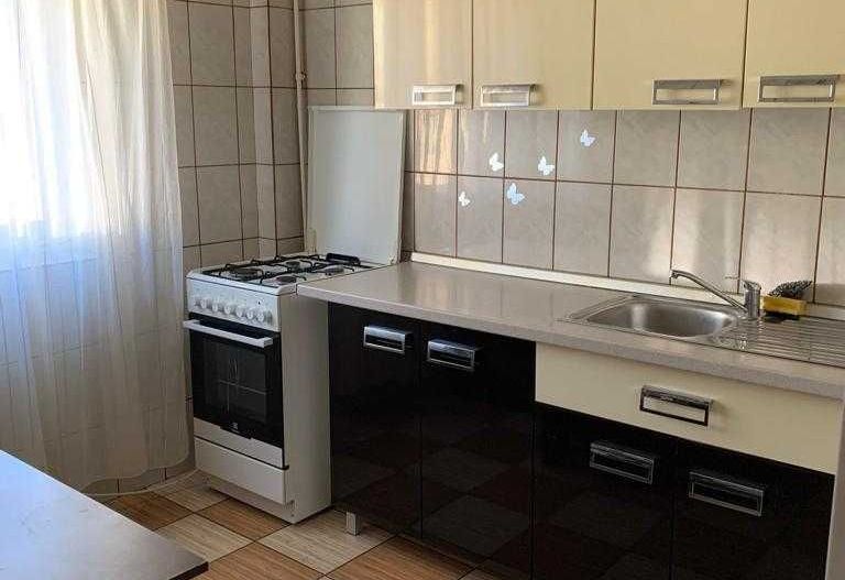 Vand apartament cu 2 camere, decomandat, Metrou Lujerului - Poză 7