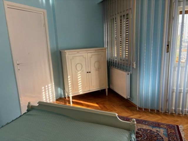 Apartament in apropiere de Medicina - Poză 9