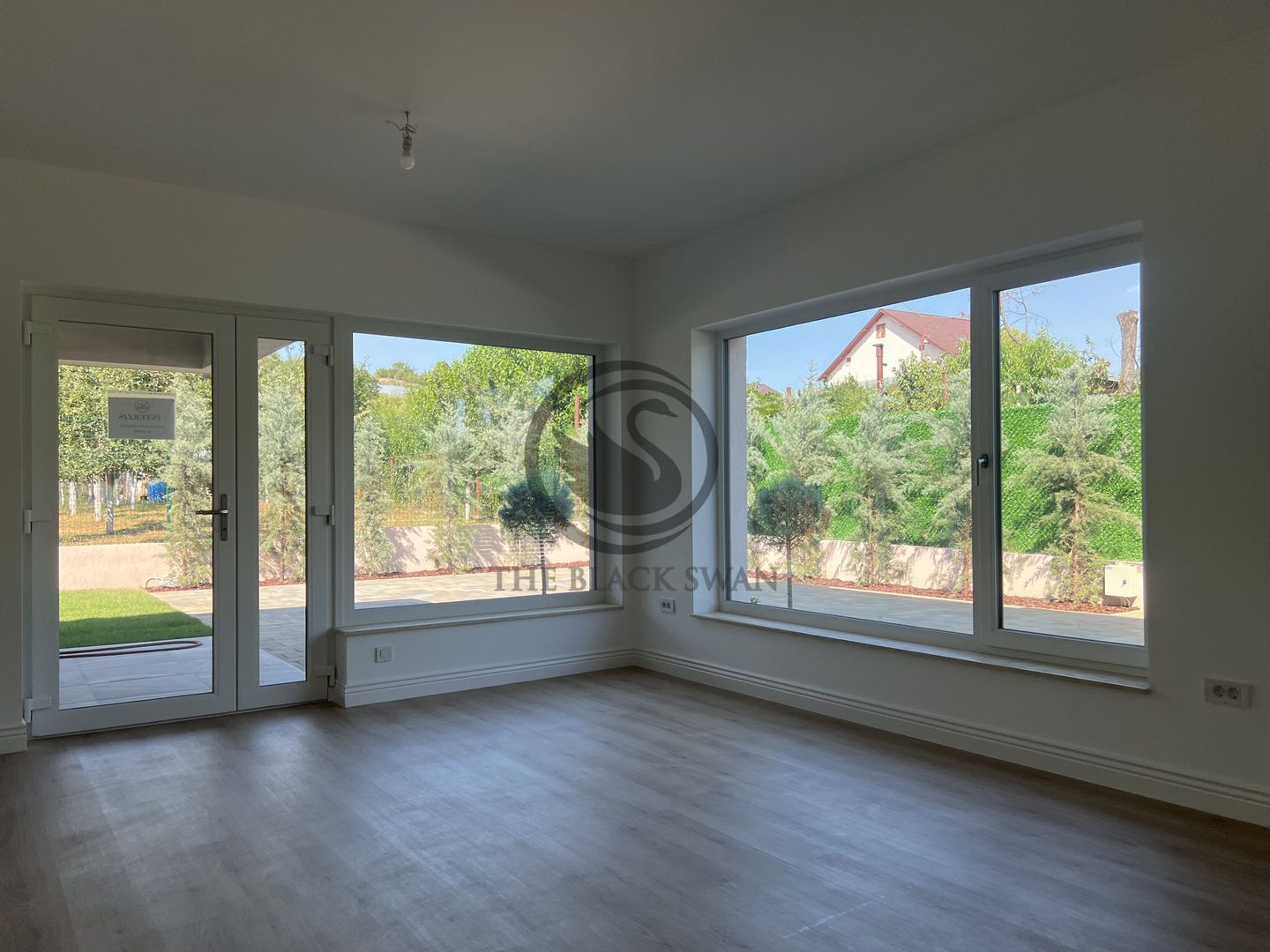 Casa de vanzare cu 4 camere | Premium | Nou | Moreni, Dambovita - Poză 16
