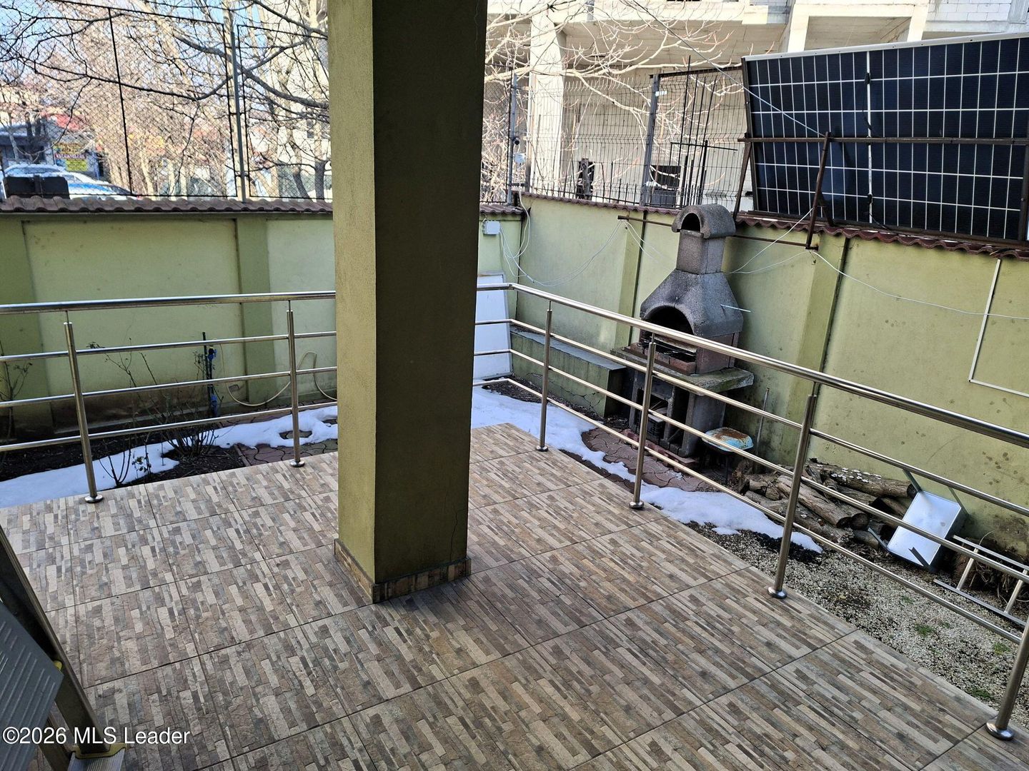Vila cu 10 camere, destinatie rezidentiala / birouri - Poză 8