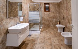 Casă individuală | Teren 630 mp, centrala, garaj, 3dormitoare -Ghiroda - Poză 9