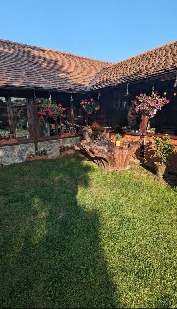 CASĂ\VILĂ DE VÂNZARE \COM. OBREJA\SAT IAZ\CARAȘ-SEVERIN - Poză 10