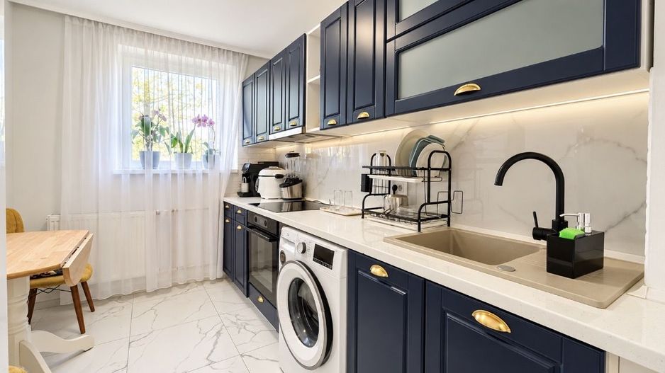 Apartament cu 2 camere, Ultracentral, Renovat integral - Poză 1