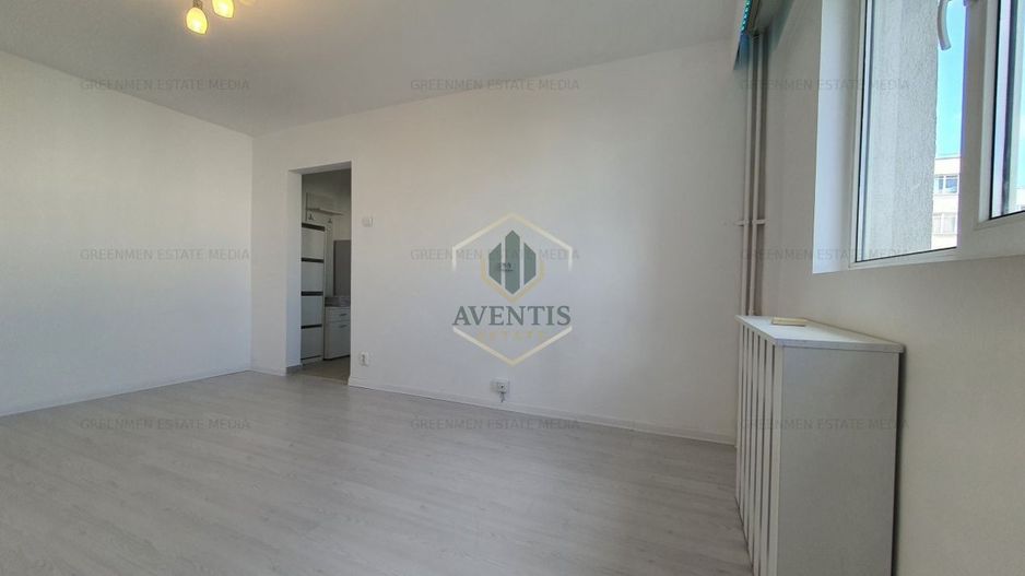 Piata Victoriei - Titulescu, vedere rasarit, decomandat, bloc reabilitat - Poză 11