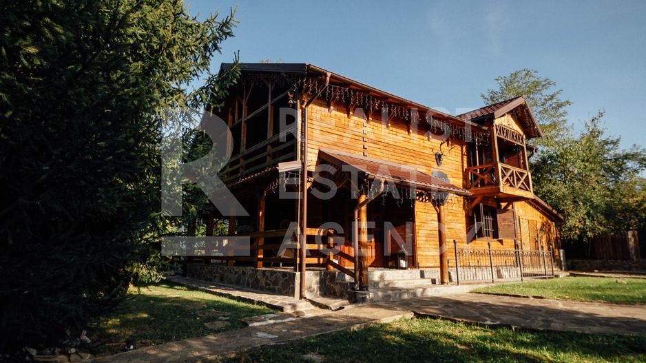 Boutique Luxury Retreat + Restaurant, Prahova - Poză 1