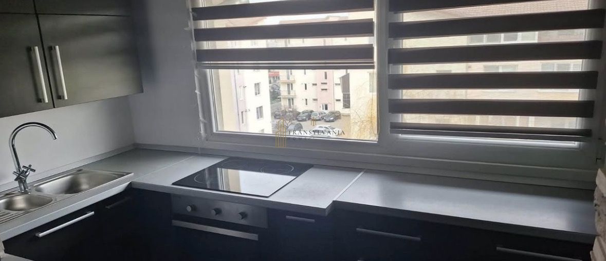 Apartament 3 camere, semidecomandat, 63 mp utili zona Turnisor - Poză 4