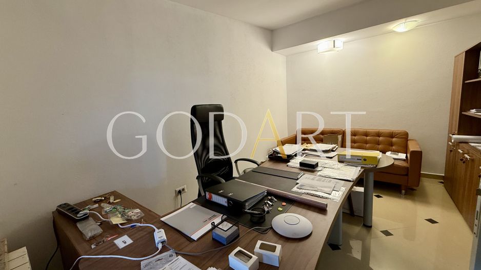 VILA ELEGANTA | CARTIERUL DOMENII - Poză 9