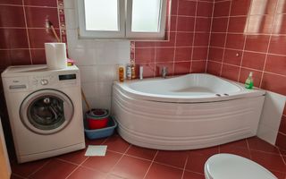 Inchiriez apartament 2 camere, etaj 4/4, zona M3, mobilat și utilat! - Poză 4