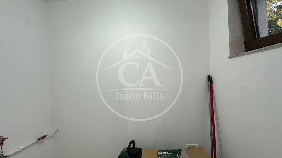 Casa de vanzare cu 3 camere in zona Valenta, Oradea - Poză 12
