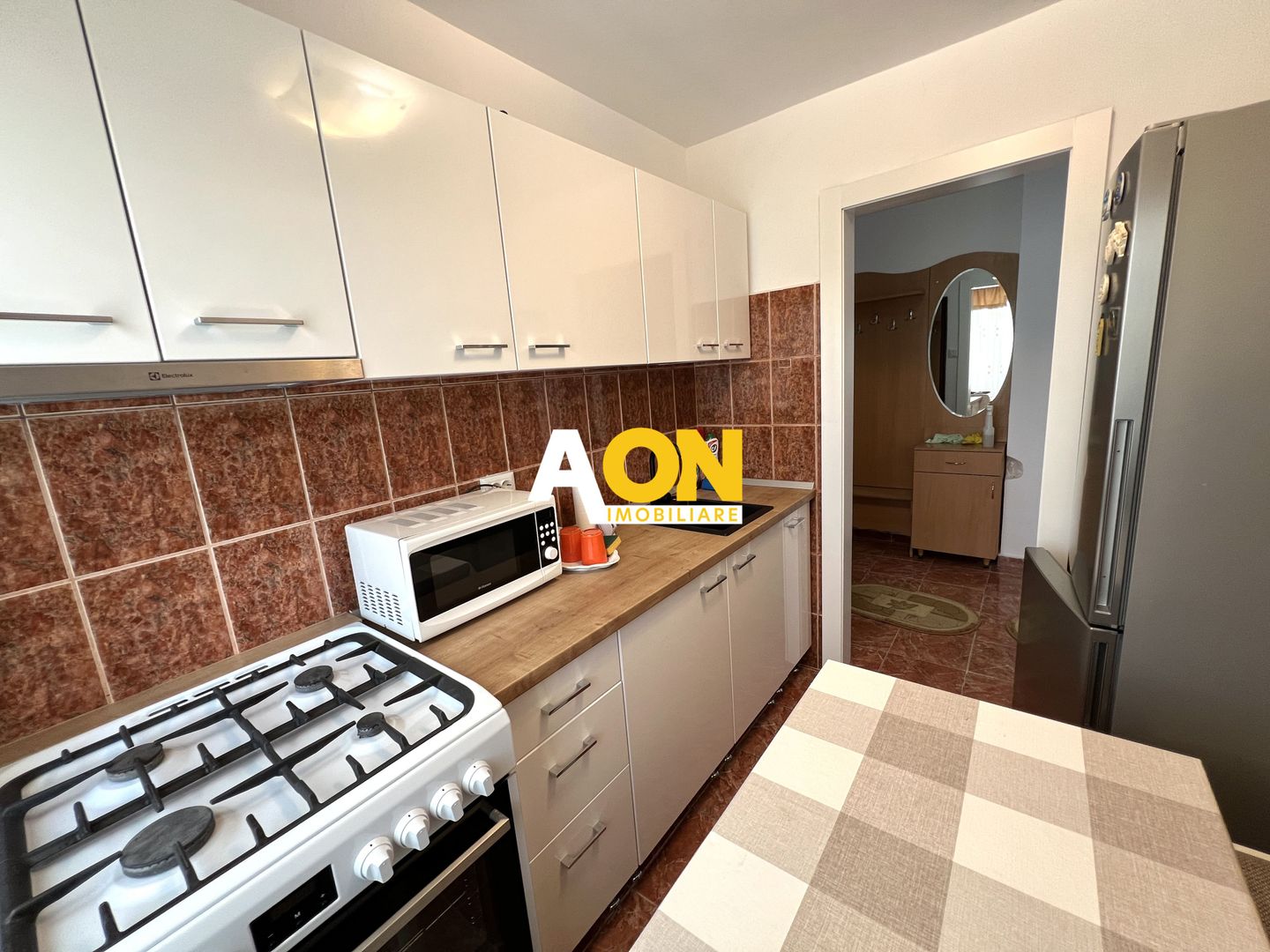 Apartament cu 2 camere, etaj intermediar, zona Parc - Poză 6