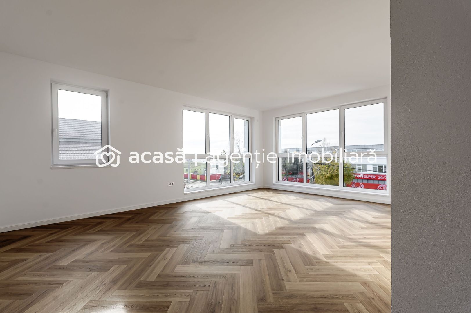 Clădire nouă P+2 cu showroom și birouri în Arad - Poză 9