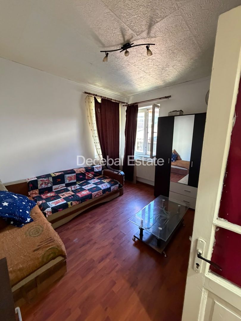 Garsonieră Zona Centrală - Popa Nan Acces la curte și centrală proprie - Poză 5
