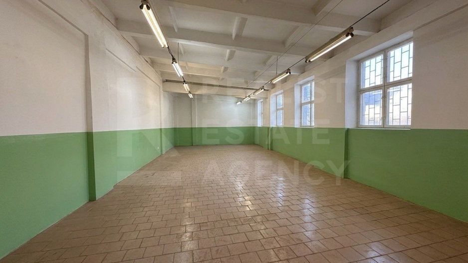 Chirie, spatiu industrial , 1500 mp, str. Calea Iesilor, Sculeni - Poză 9