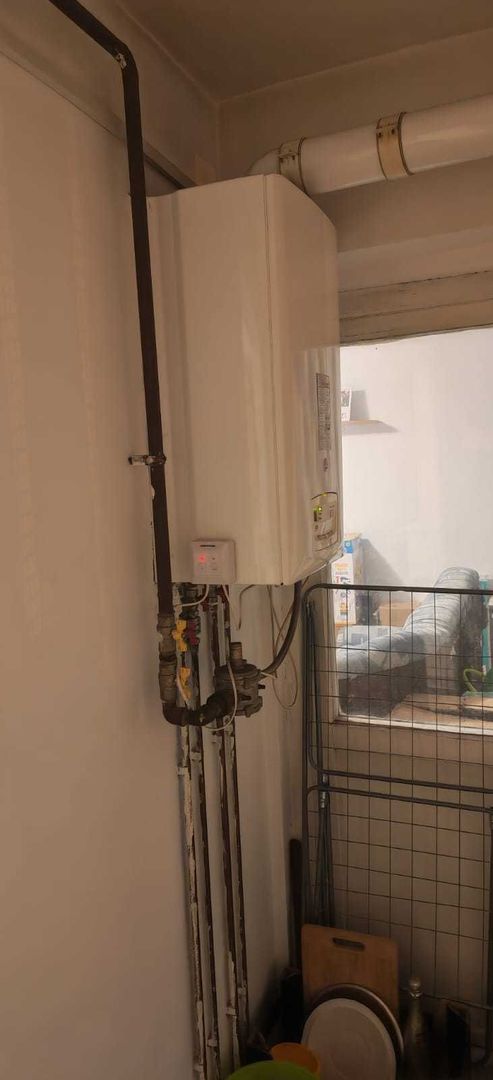 Apartament 2 camere- Craiovita Noua - Poză 4