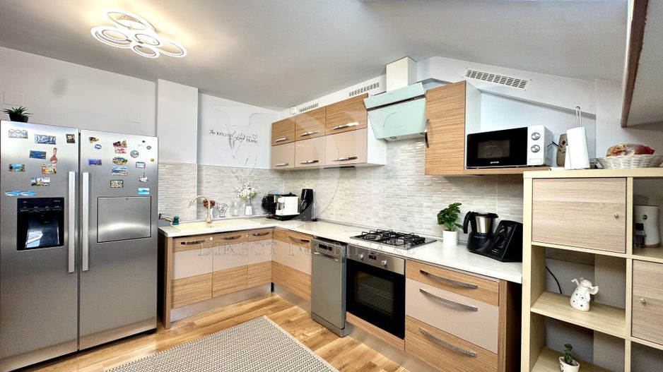 Apartament 81 mp / complet decomandat / Zona Eroilor - Poză 2