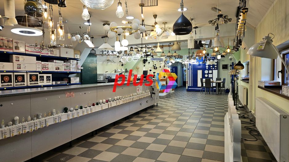 Casă plus Spațiu comercial  741 mp, Teren 906 mp Brasov - zona Blumana - Poză 49