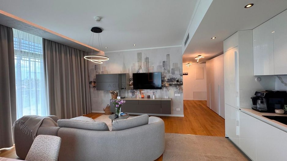 3 Camere Up Site | Parcare Inclusa - Poză 2