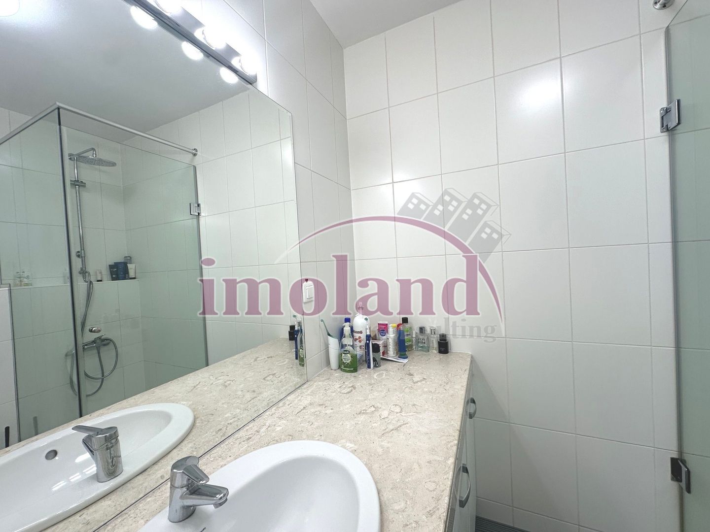 Apartament - 3 dormitoare si gradina  - Parter - Delea Veche 24 - Poză 15