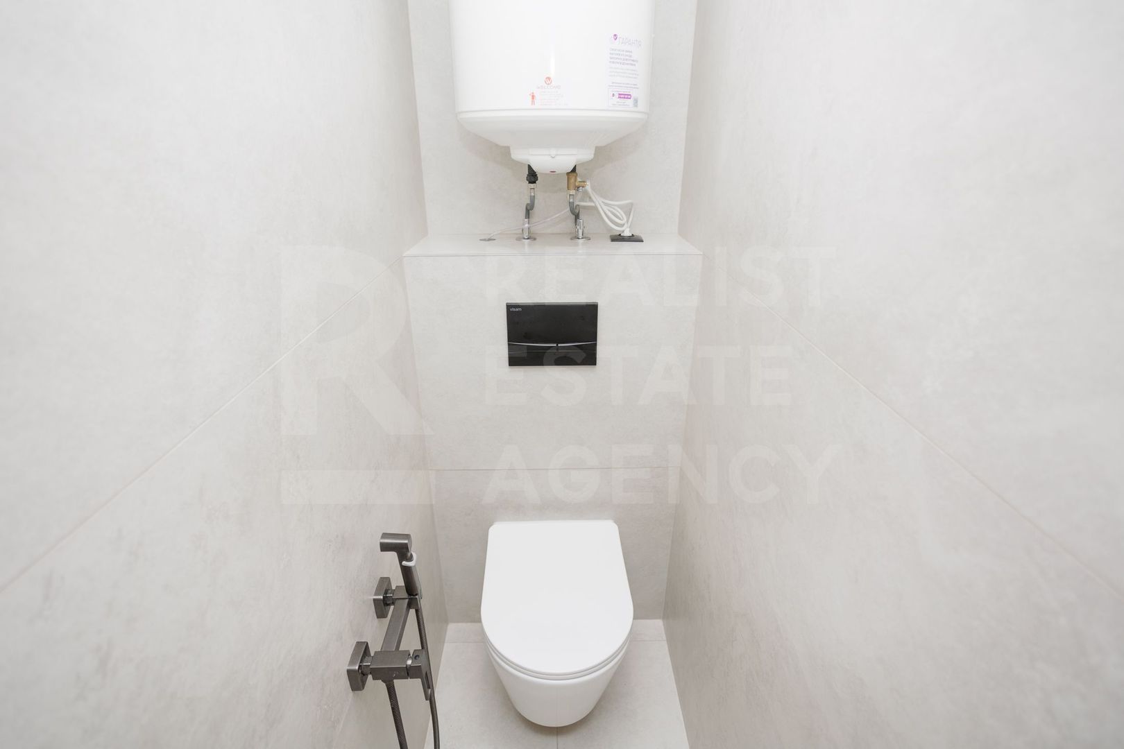 Vânzare, apartament 3 camere + living 71 mp, str. Cornului, Buiucani - Poză 15