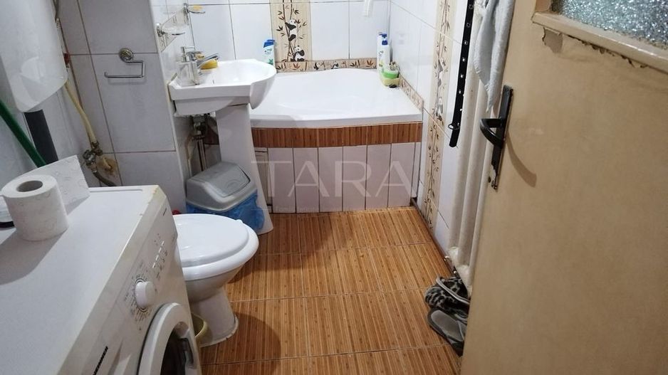 Apartament spațios, 3 camere, Gheorgheni, lângă Piața Hermes. - Poză 3
