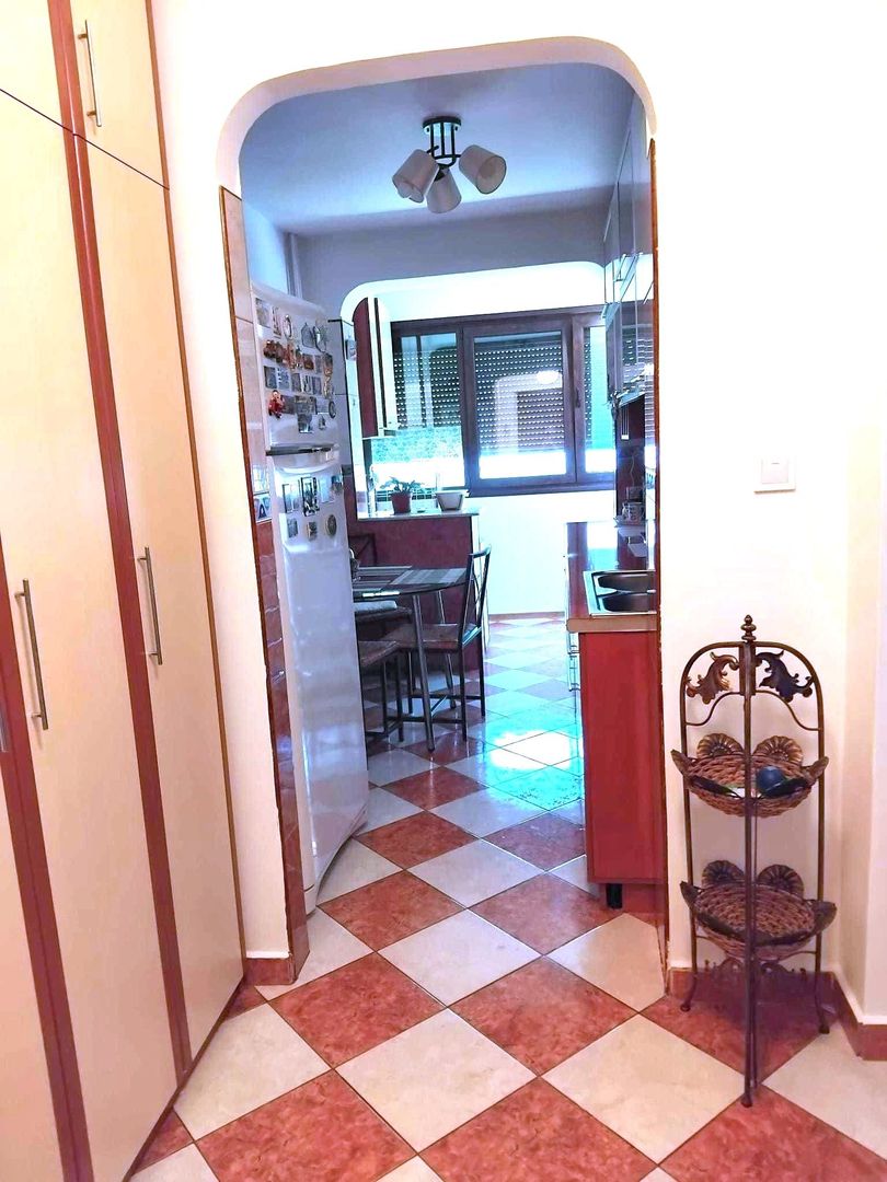 Închiriere Apartament cu 2 camere, 2 parcări incluse, ParkLake - Poză 5