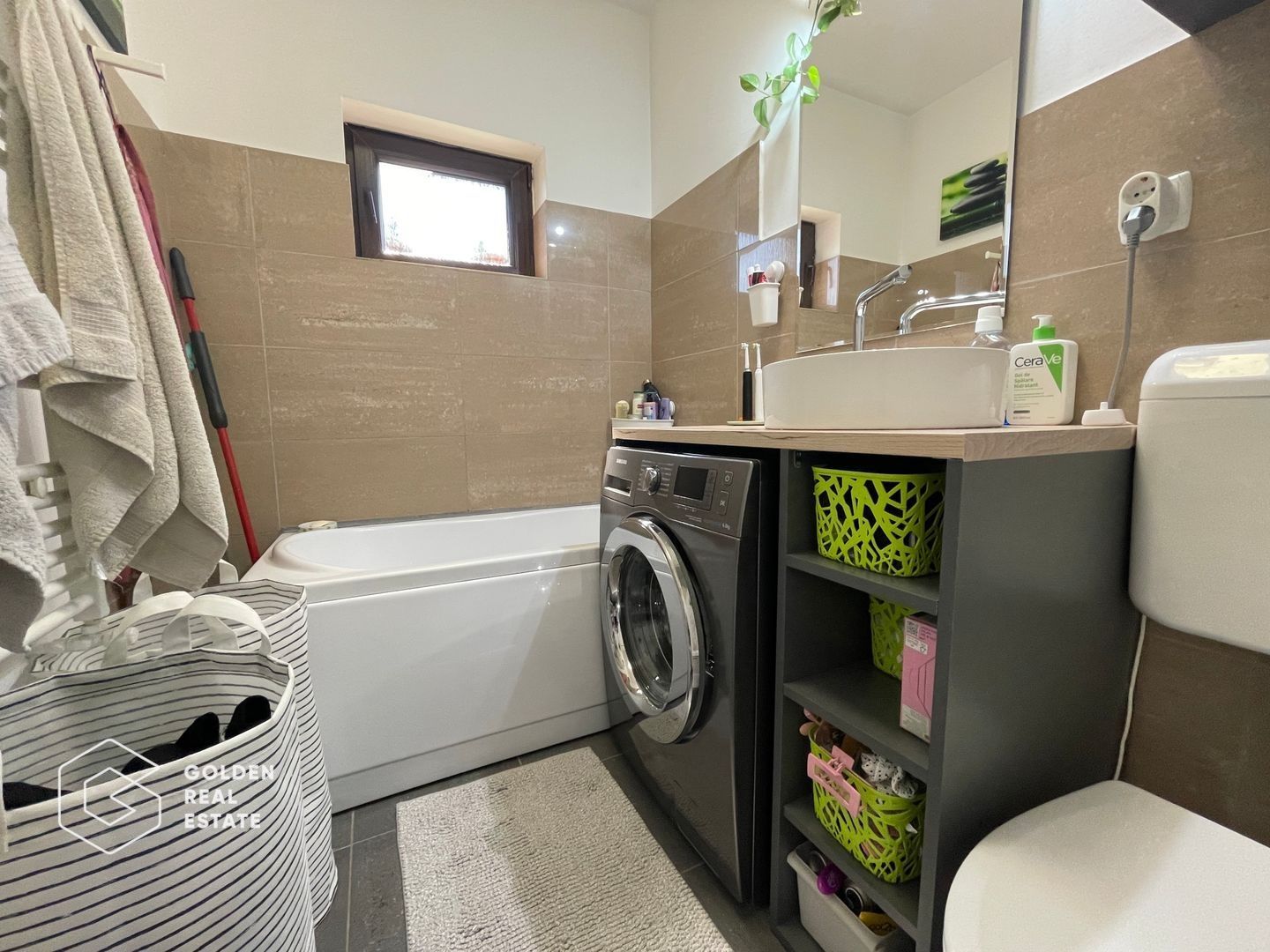 Apartament superb cu 2 camere, gradina de 50 mp, Dumbravita - Poză 7