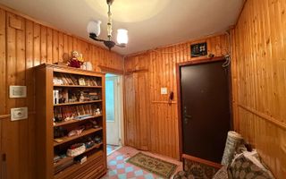 De vânzare apartament cu  3 camere, decomandat, zona Primaverii - Poză 2