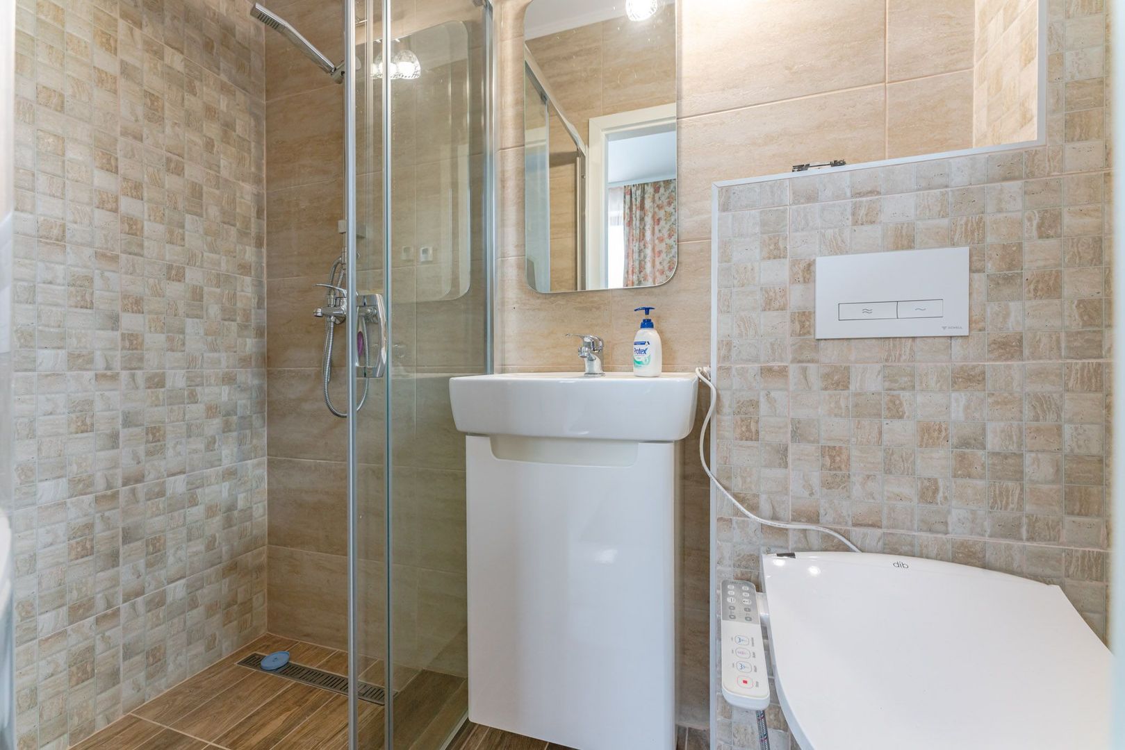 Apartament 3 camere spatios cu o terasa de 25 mp - Poză 14