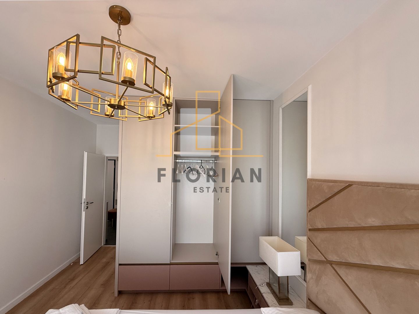 Apartament de lux cu 2 camere, de inchiriat, 650 euro, City of Mara - Poză 7