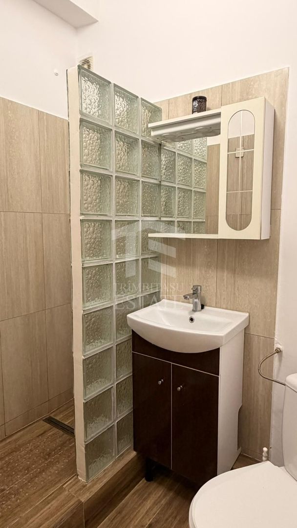 Garsonieră ultracentrală Constanța, etaj 1, mobilată - Poză 7